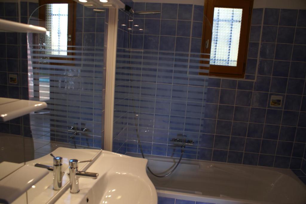 Bed and Breakfast Jardins D'Antalya Grimaud Zimmer foto